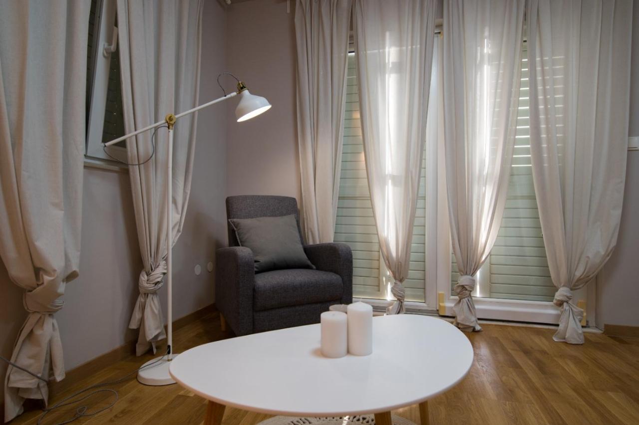 Brand New Aparment With Sea View & Swimming Pool At Ciovo - Villa Fiorentini Trogir Eksteriør billede